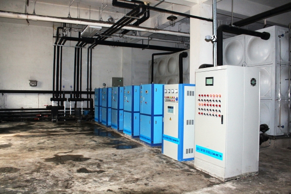 ϴԡ�Uˮ�������ϵ�y(t��ng)�O(sh��)��